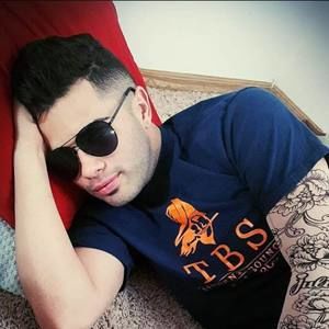 Meet your Posher, Alberto